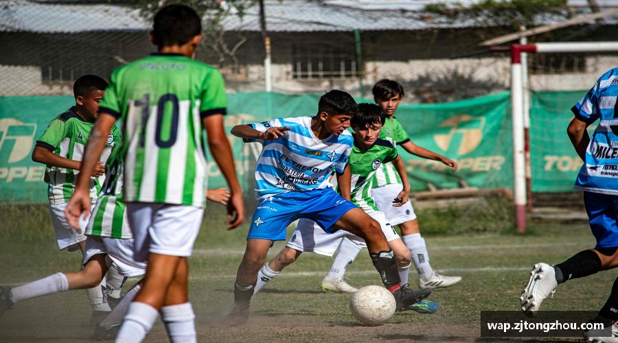 6686足球6勇攀高峰，无所畏惧！